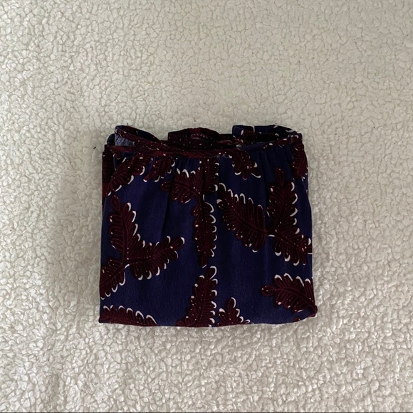 Forever 21 Patterned Off the Shoulder Top - Picture 4 of 4